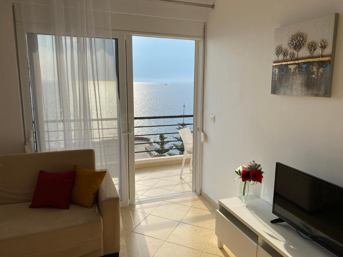 Apartment With Huge Sea View Balcony Sarandë Exterior foto